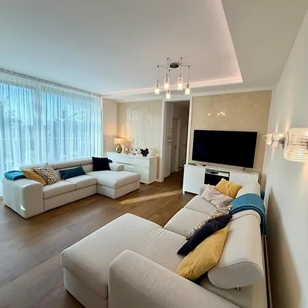 Lägenhet Balaton Skyline Penthouse - Jacuzzi - & *
