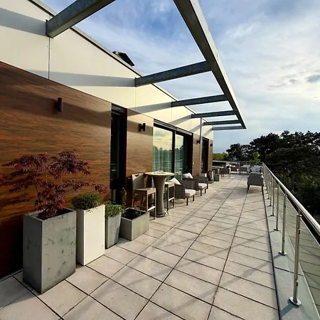 Balaton Skyline Penthouse - Jacuzzi - & Apartamento Siófok