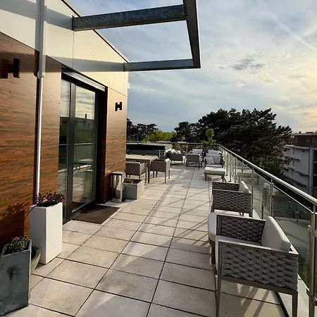 Apartamento Balaton Skyline Penthouse - Jacuzzi - & Siófok